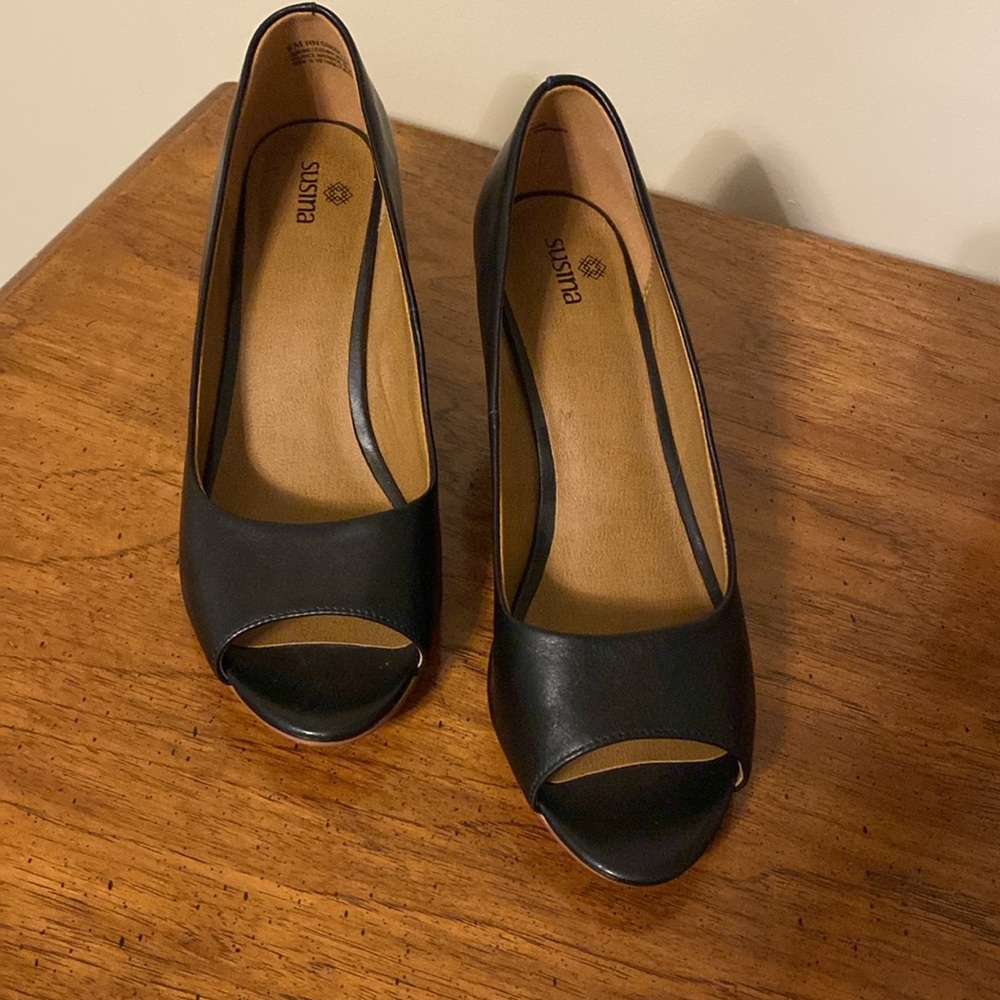 Black Peep Toe Wedges - Picture 5 of 8